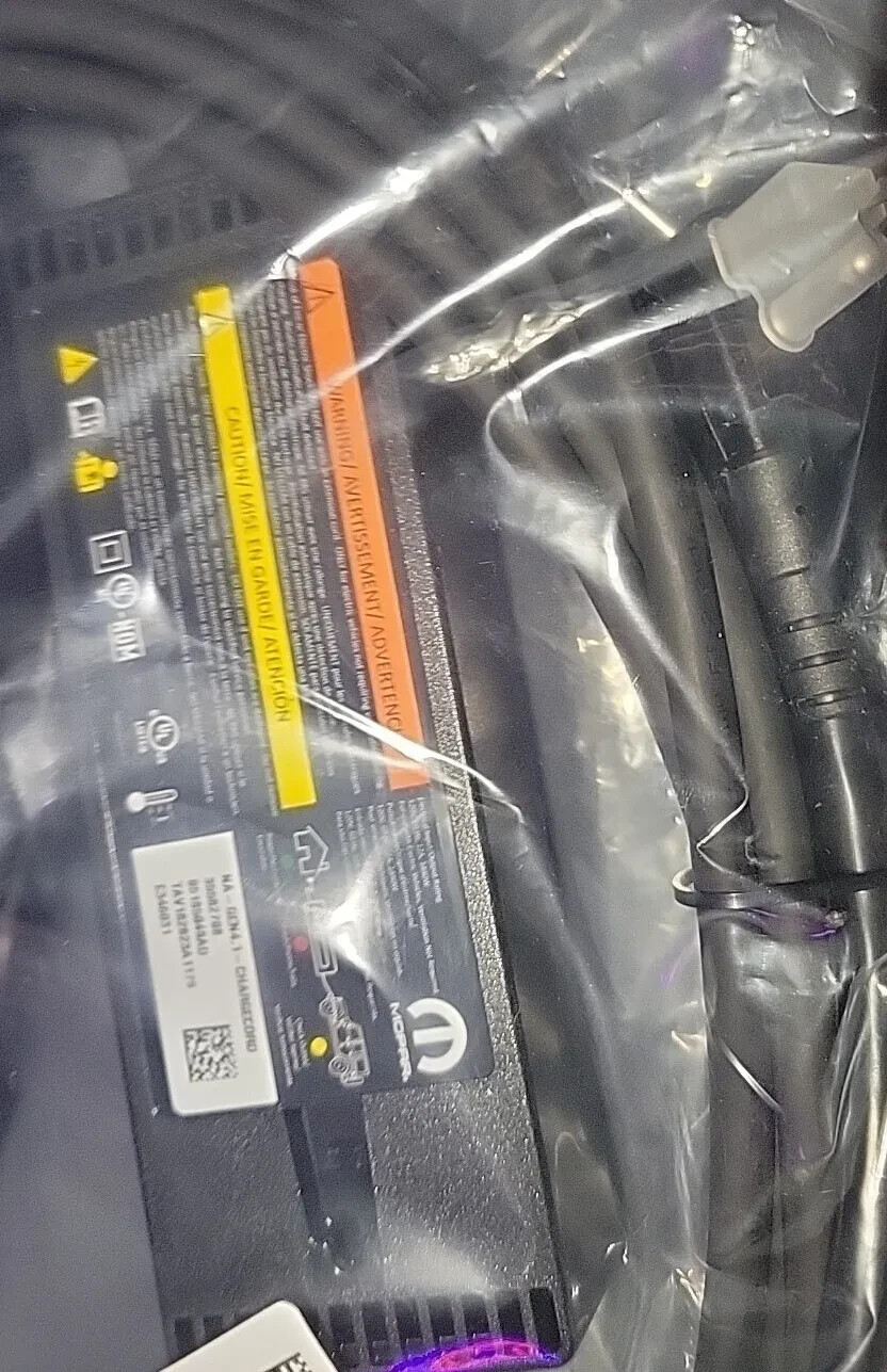 MOPAR Jeep Wrangler RUBICON GRAND CHEROKEE 4XE electric EV charger 05185049AD