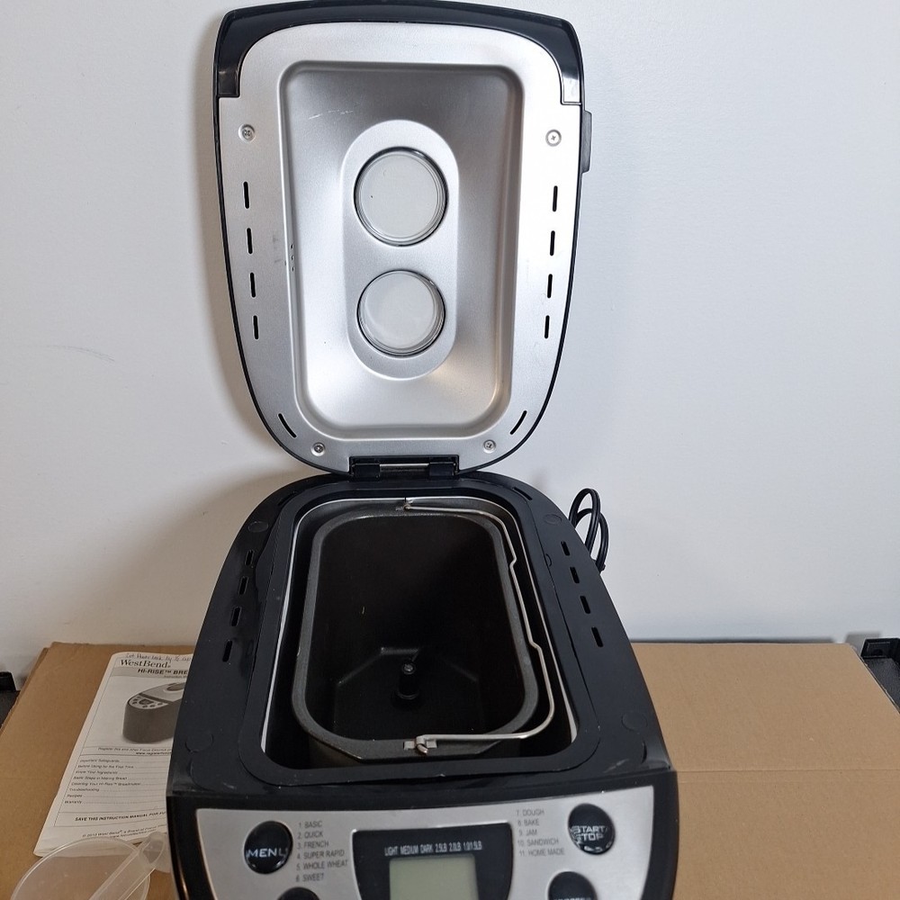 West Bend 41300 Dual Blade 2.5 lbs. Bread Maker & Dough Machine