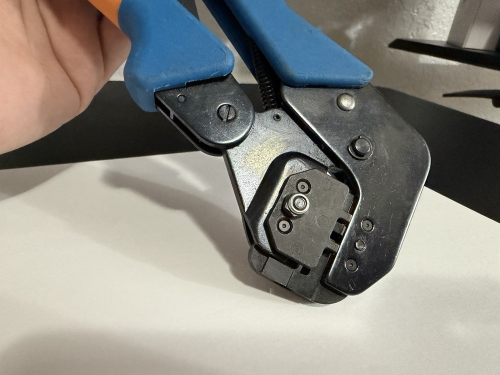790163-5 Die Set - 354940-1 Crimping Tool TE Connectivity