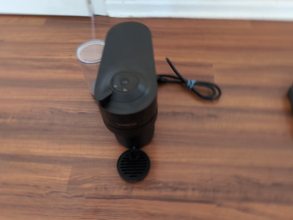 DeLonghi ENV92B Nespresso Vertuo Pop Coffee Maker Espresso Machine