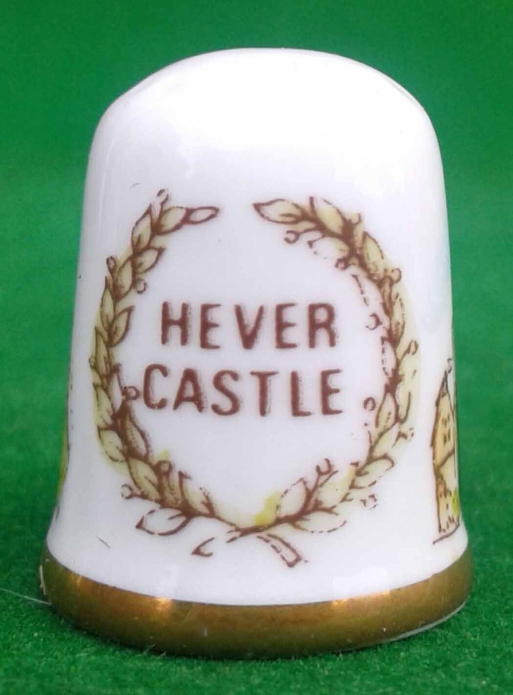 9 CAVERSWALL BONE CHINA THIMBLES.
