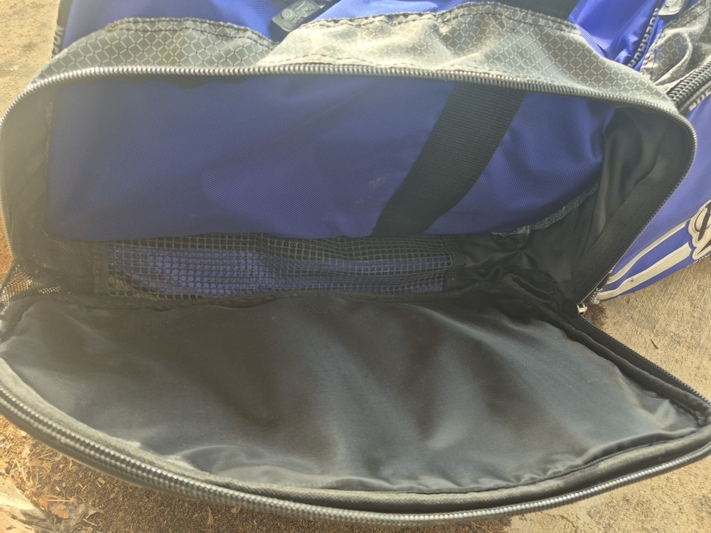 No Errors NO E2 Catchers Bag-Blue-Good -Used See Desc.