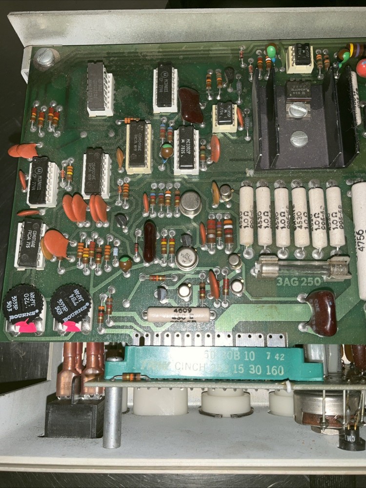 Valleylab SurgiStat Solid State Electrosurgery Unit For Parts