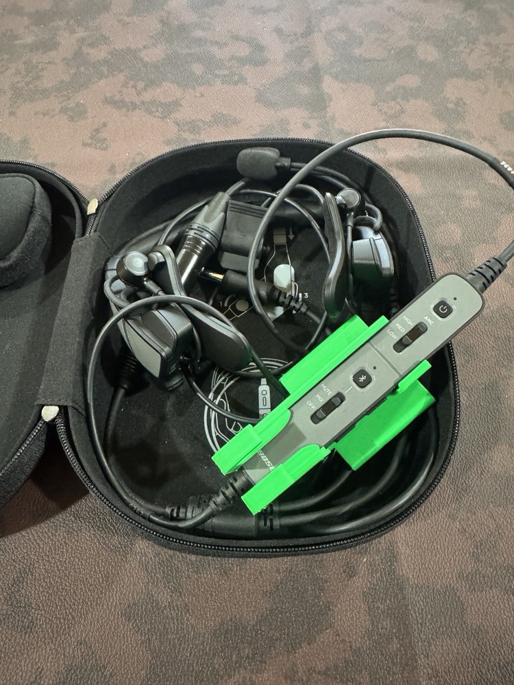 Bose Proflight 2 Airbus A320 holder bracket controller mount