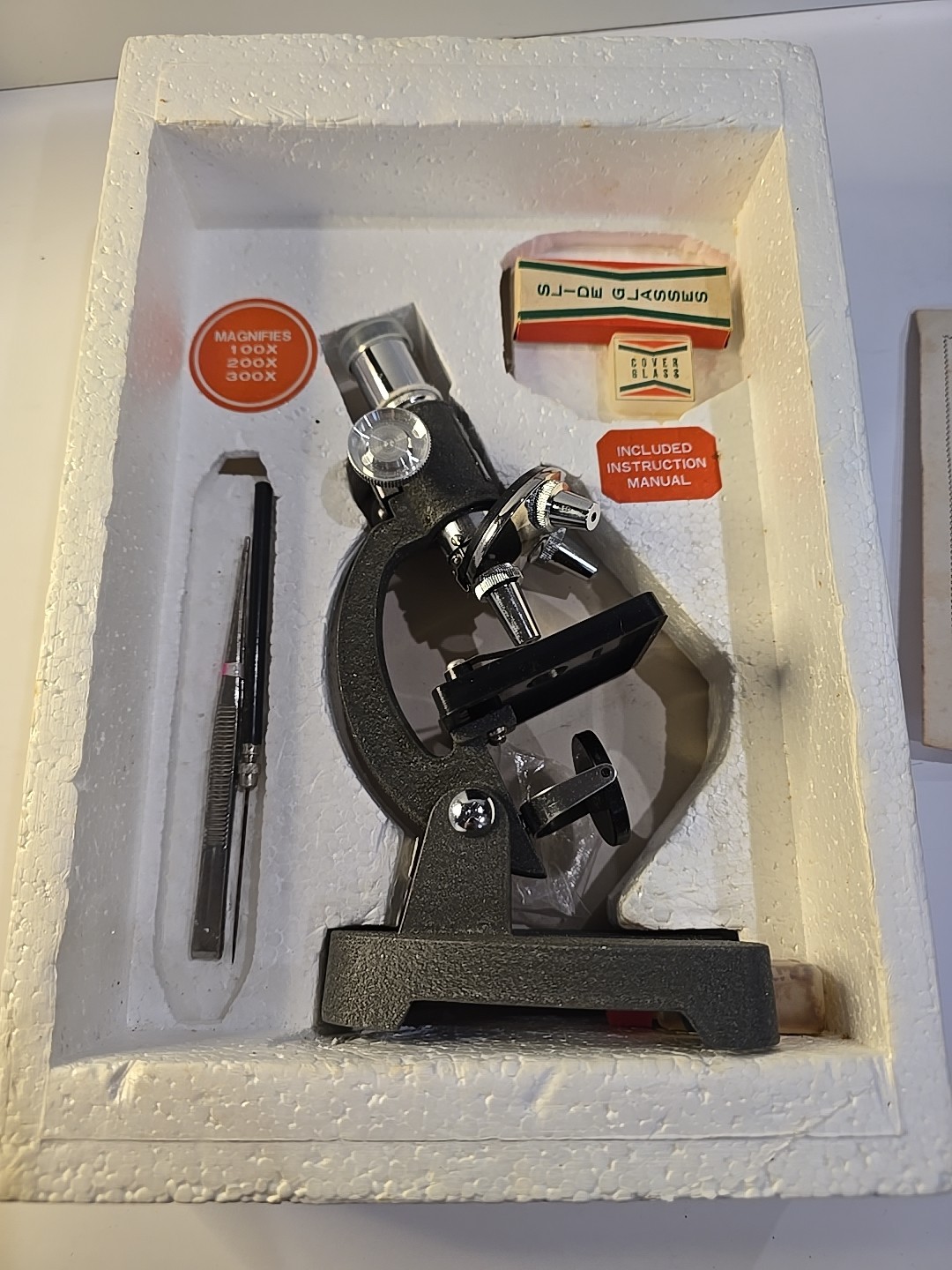 Vintage Waco Microscope W/ All Untensils Free Shipping