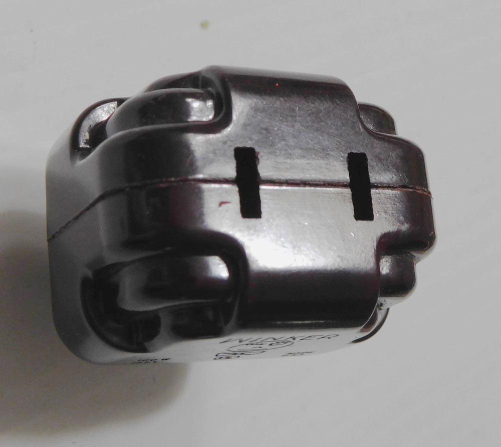 1960'S BAKELITE "WINKER" MAGIC FLASHER LIGHT ACCESSORY - ORIGINAL PACKAGING