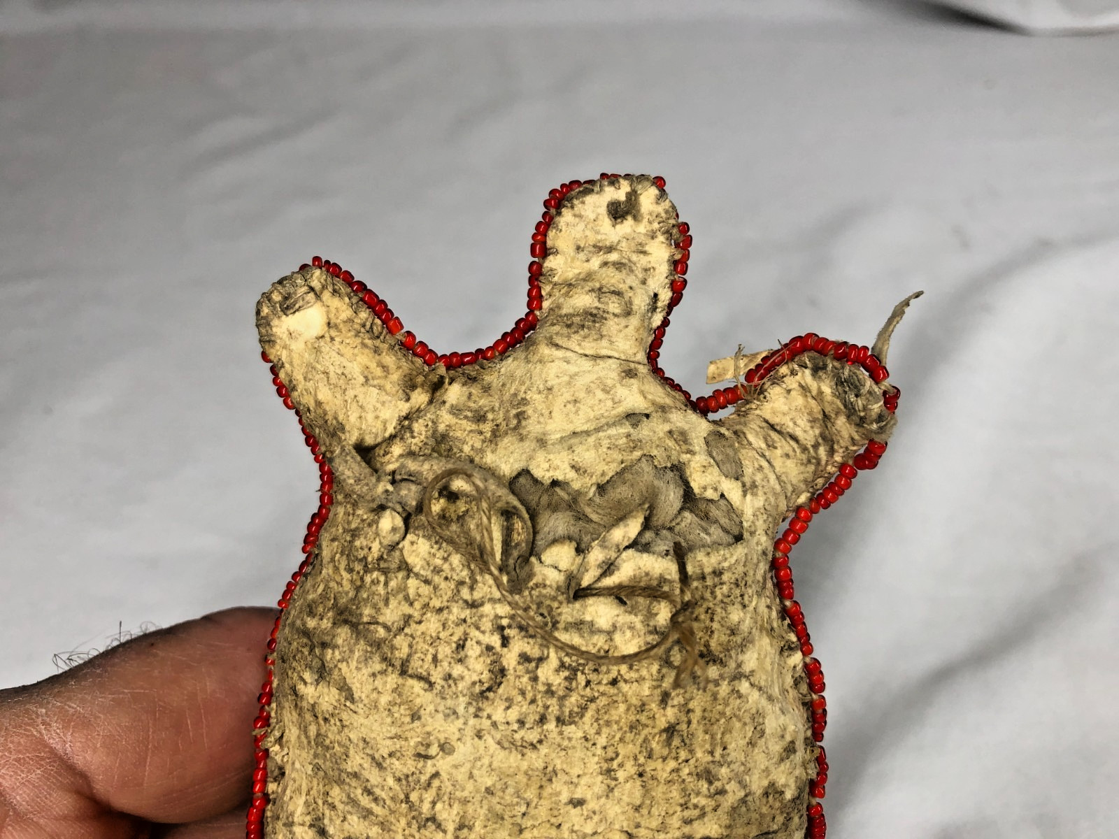 ANTIQUE ORIGINAL NATIVE AMERICAN MADE BEADED LEATHER TURTLE FETISH