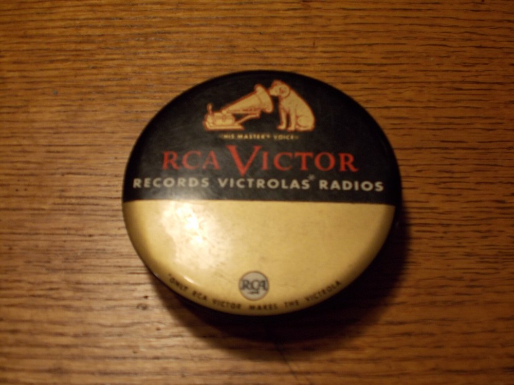 RCA VICTOR VICTROLA PHONOGRAPH RECORD DUSTER