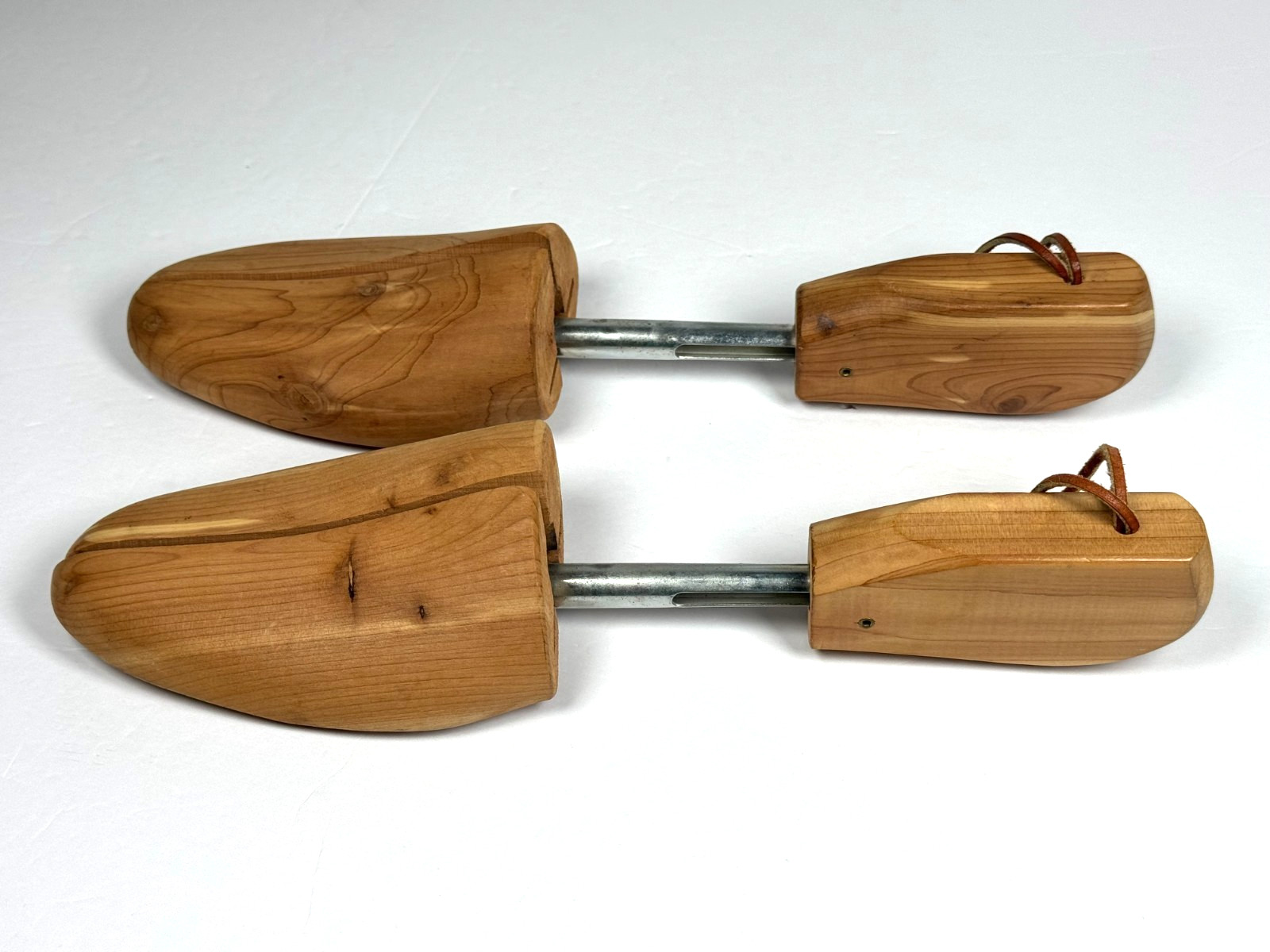 Aromatic Red Cedar Shoe Trees Mens Large Adjustable Split Toe Pair Made in USA