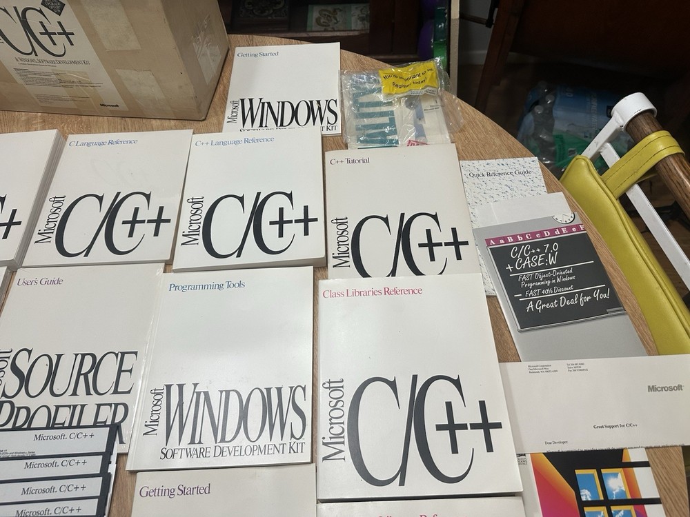 1992 Microsoft C/C++ Windows Software Development Kit Rare Set