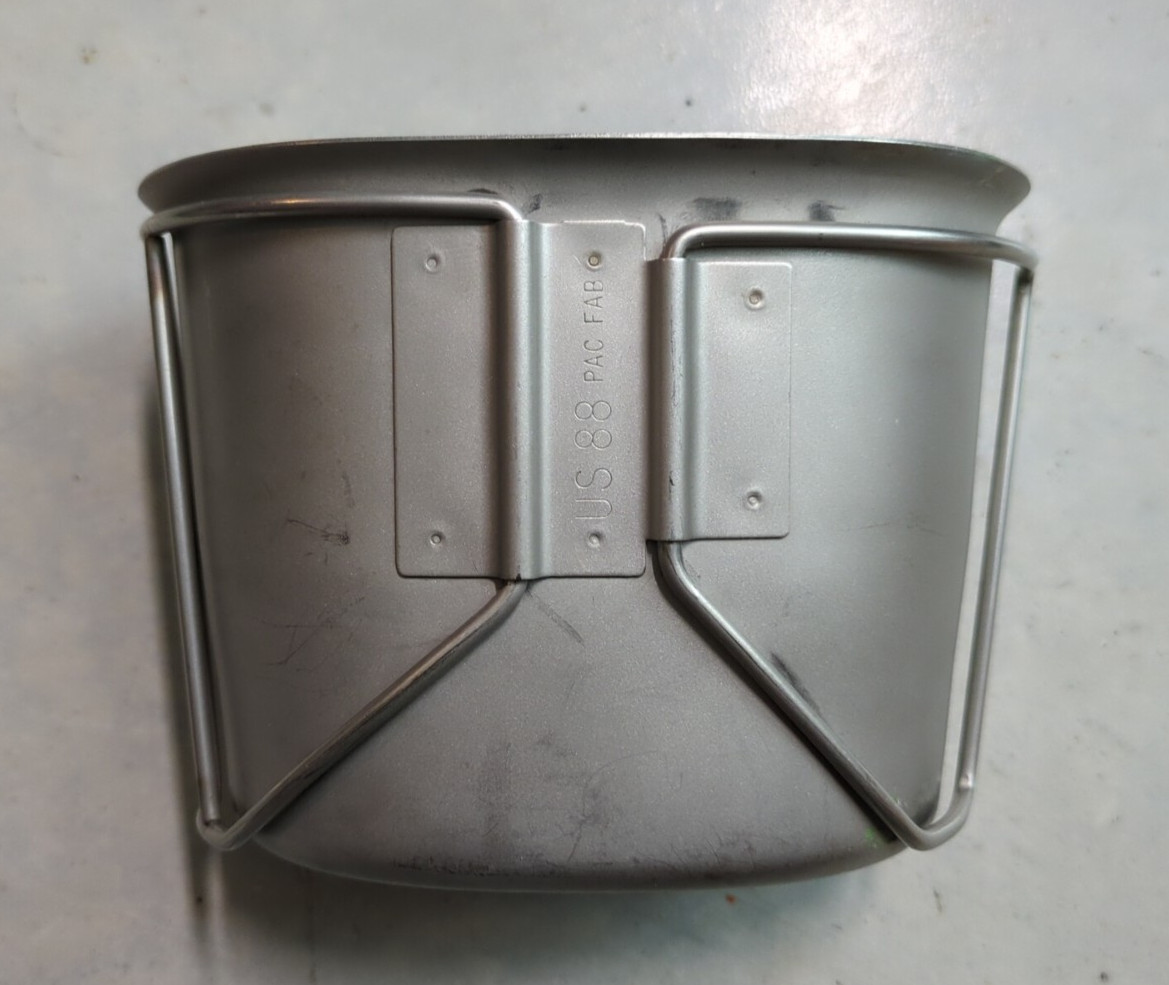 Vintage Desert Storm Era US Military 1-Quart Steel Canteen Cup