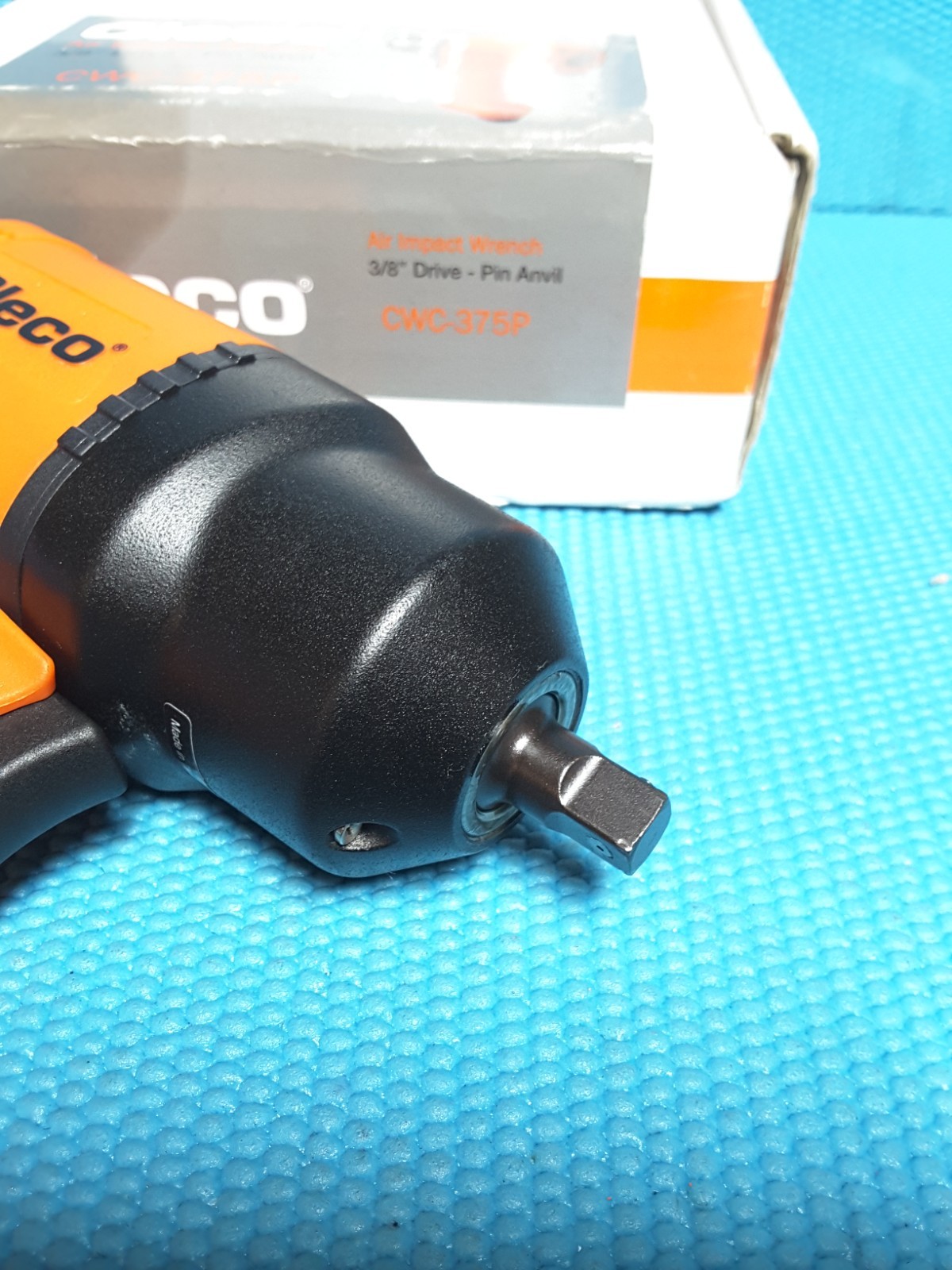 Cleco Air Impact Wrenches, 3/8 in, 450 ft lb, 10,000 RPM.