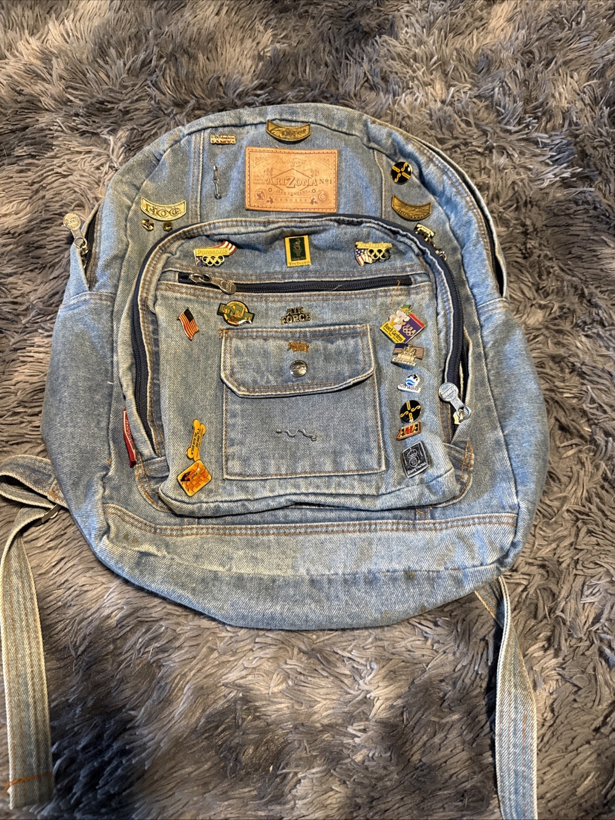 Vintage arizona denim back pack, travel pins, Ama, bush gardens, hog,Air force,