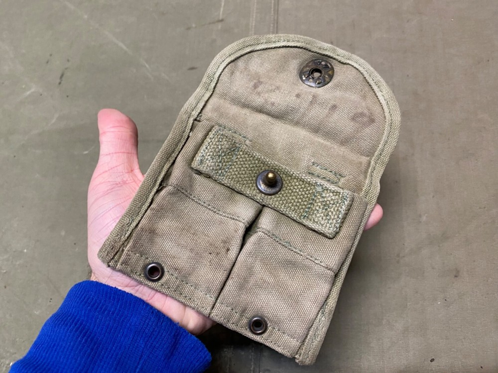 ORIGINAL WWII US ARMY M1 CARBINE RIFLE BELT AMMO POUCH-OD#3, KHAKI