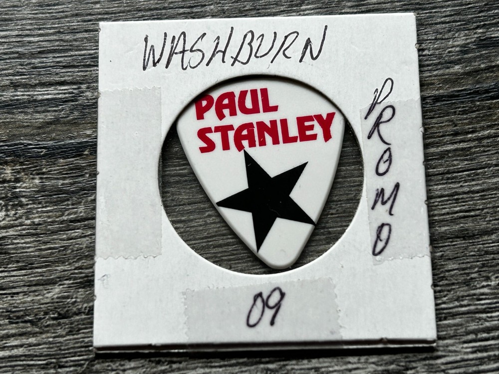 KISS Guitar Pick PAUL STANLEY Washburn Promo Grover Allman Australia Aussie 2009