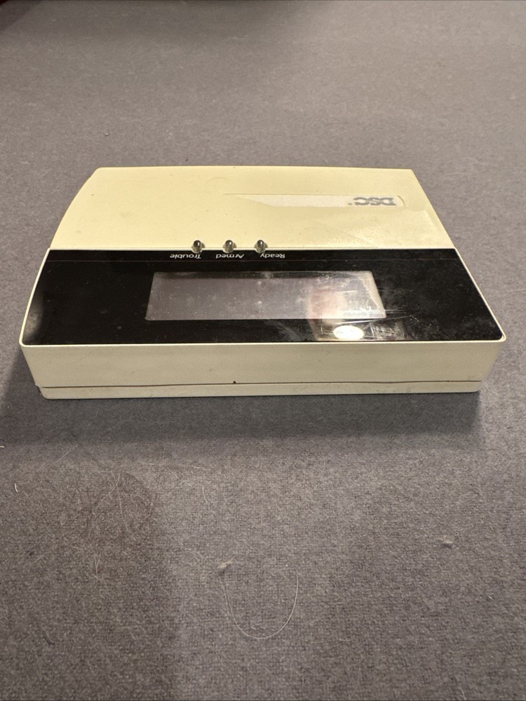 DSC LCD-5501Z Keypad Untested