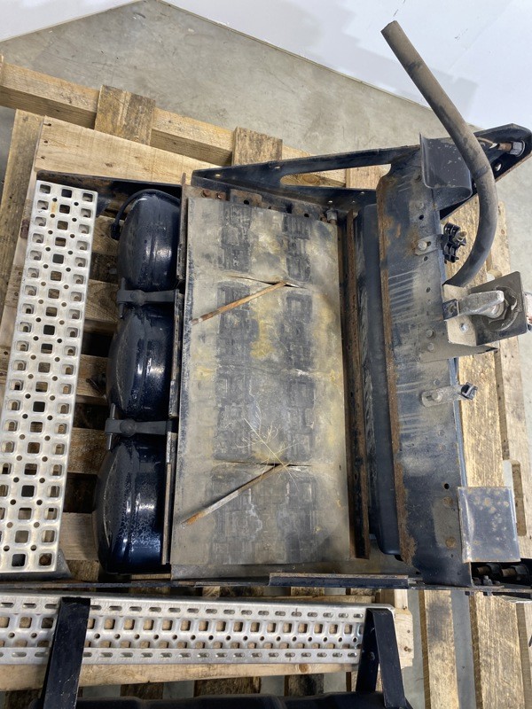2012 Volvo VNM Battery Box (600-12494)