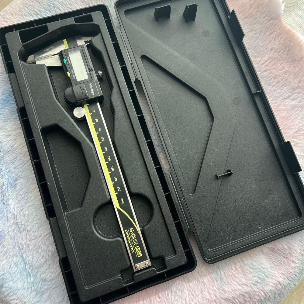Mitutoyo ABSOLUTE 500-154-30 Digital Caliper