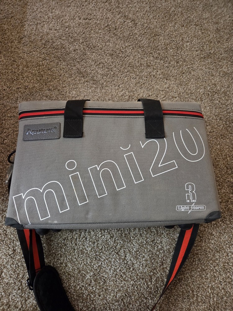 Aputure Light Storm LS-mini20D 3-Light Kit