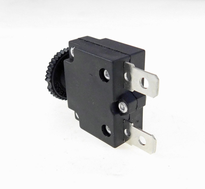 PROCRAFT MR1-10A 10A Panel Mount Circuit Breaker / Overload Protector