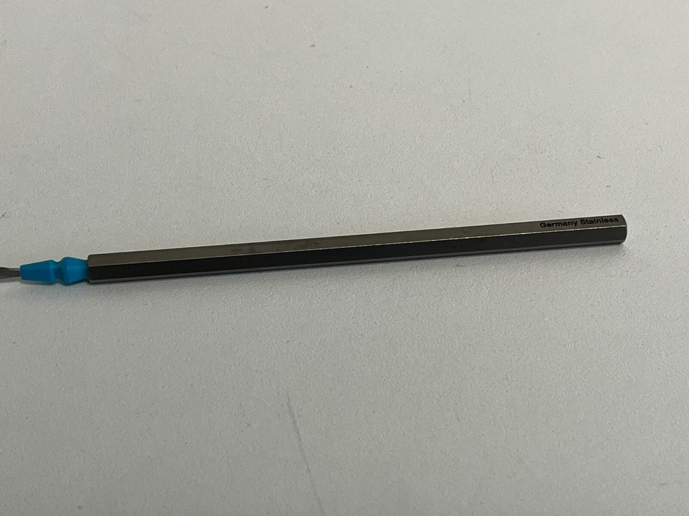 LL7: Aesculap MB104R Handle