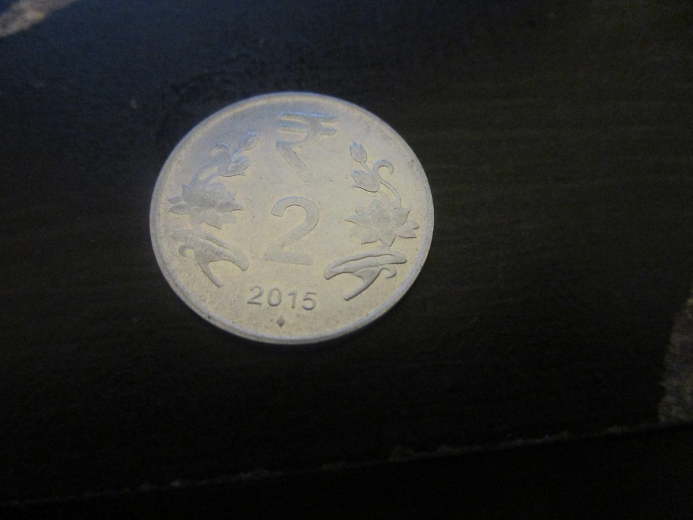 INDIA  2015  CIRCULATED  2 RUPEES