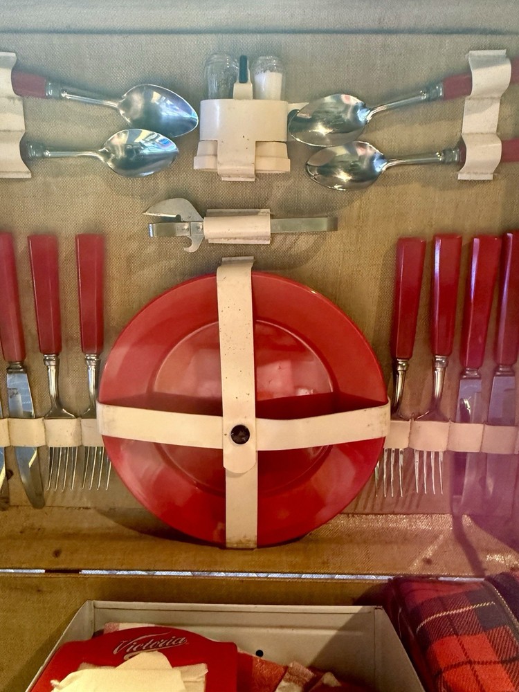 Vintage Picnic Suitcase