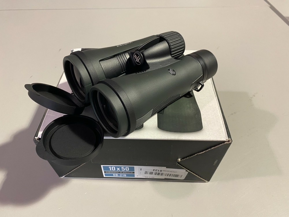 Vortex Diamondback HD 10X50 Binoculars DB-216 Display