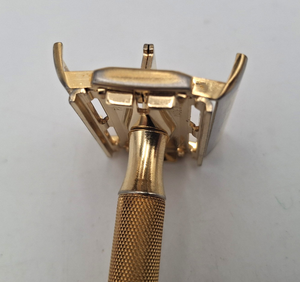 Gillette MILORD Razor - TTO - No Date Code - 1948-49 Model