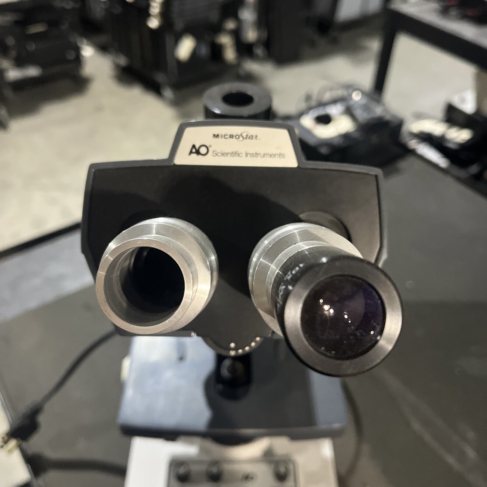 AO ONE-TEN 110 MICRO STAR BINOCULAR RESEARCH MICROSCOPE