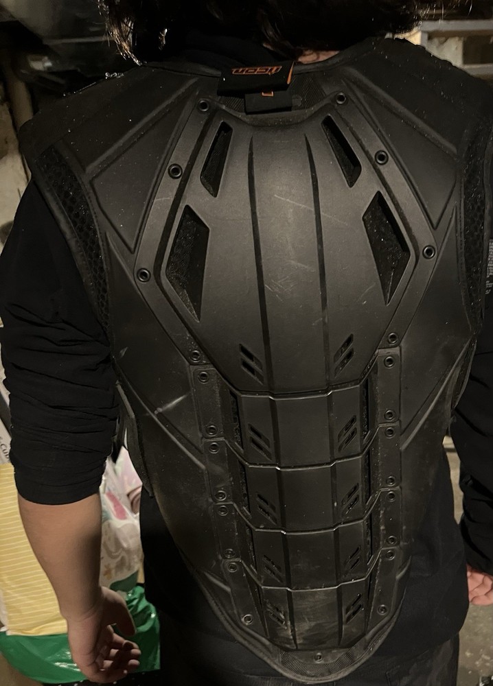 icon field armor 3 vest