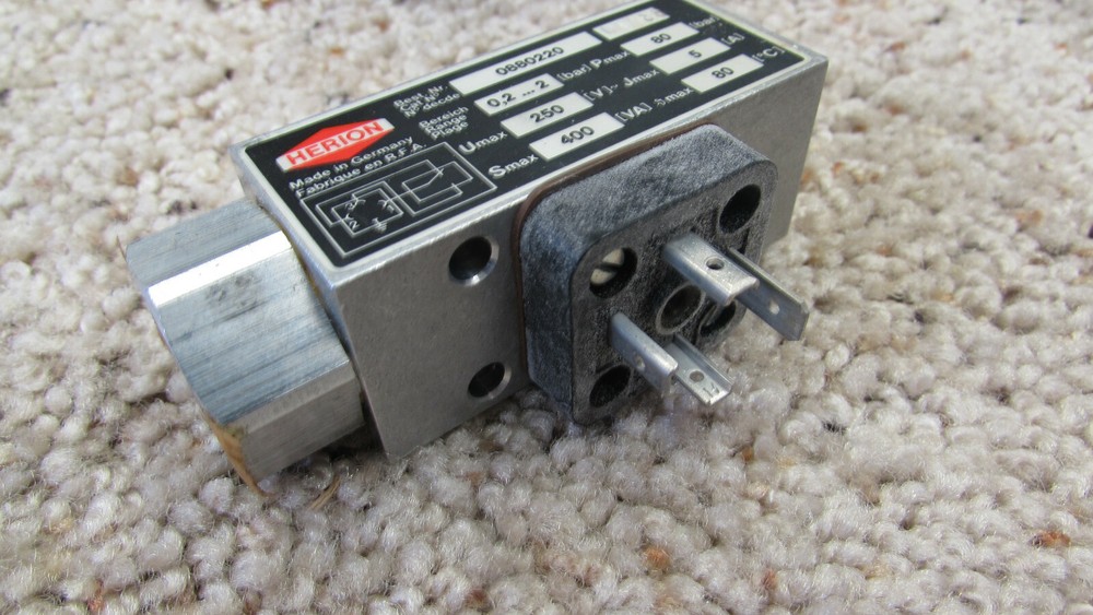 Herion 0880220 Pressure Switch NIB