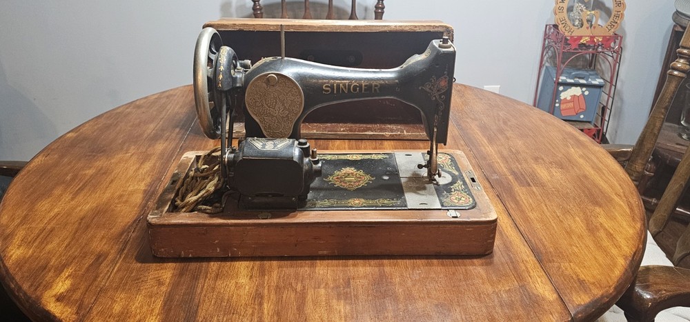 Singer Sewing Machine