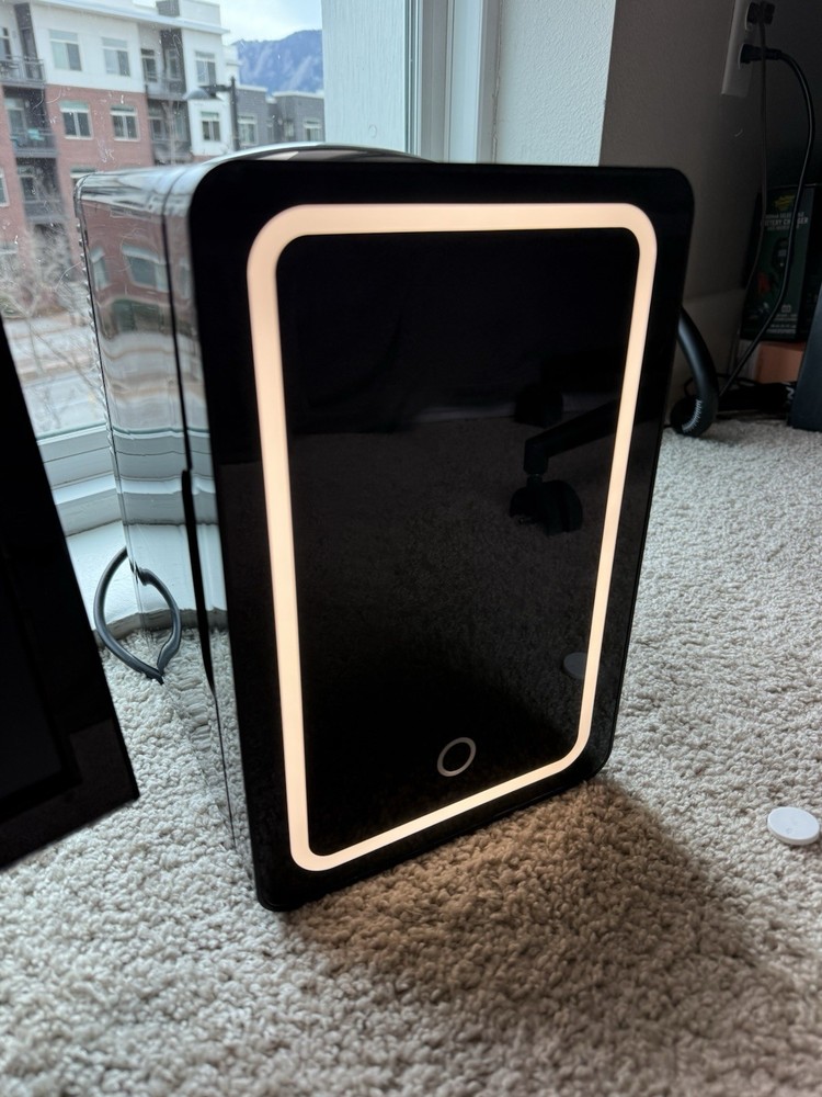 Mini Fridge 1.7 CU Ft Single Door