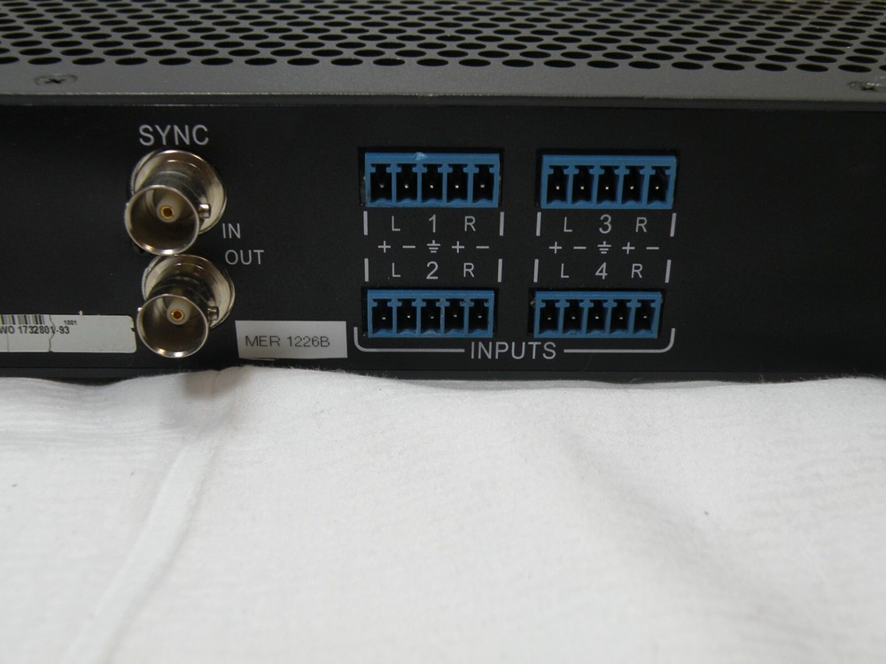 Extron MAV 44 AV, Composite Video Audio Matrix Switcher