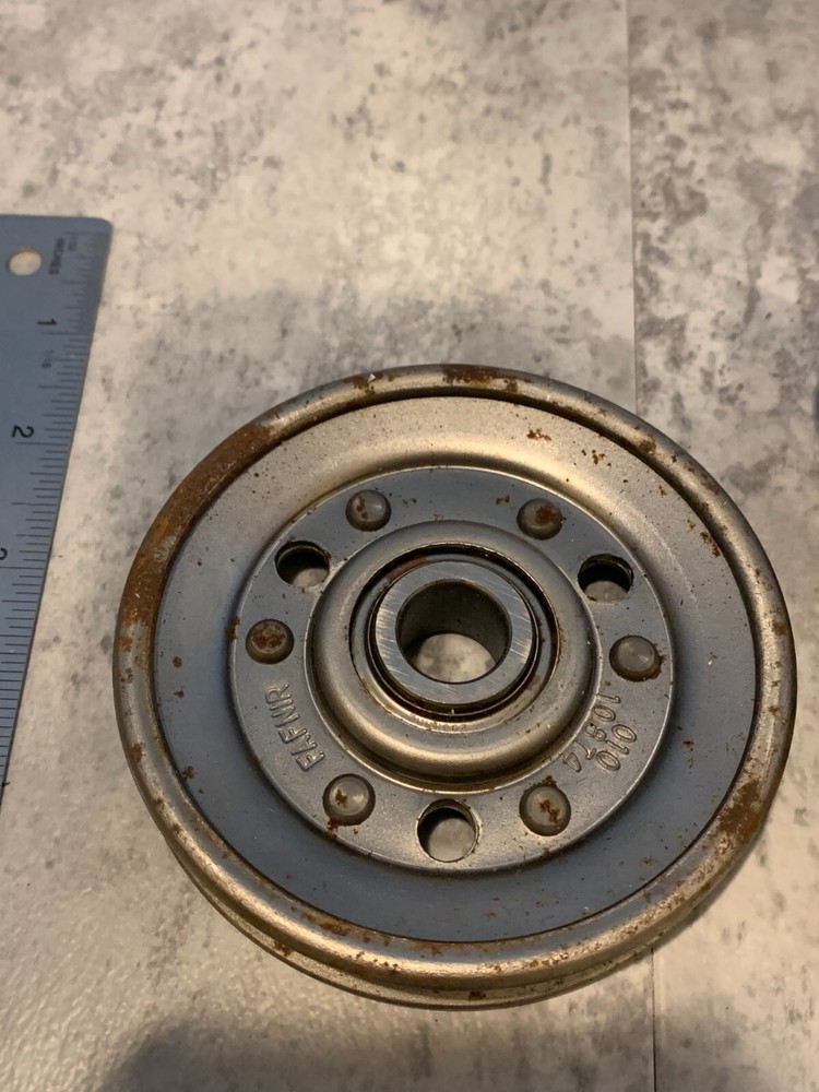 FAFNIR 010 10874- IDLER PULLEY, 0.635/0.64" BORE, SOME RUST
