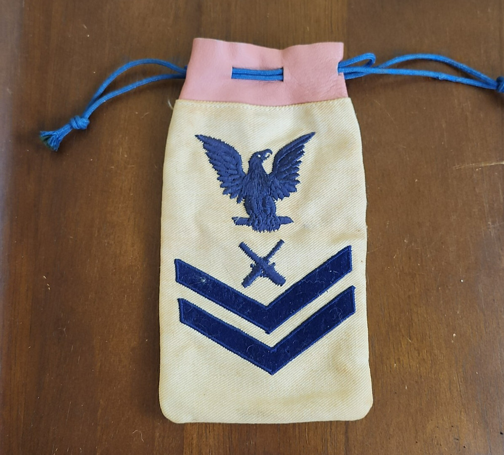 Vtg US Navy Yeoman Second Class Rate Badge Coin Purse, Petty Officer 2nd Class