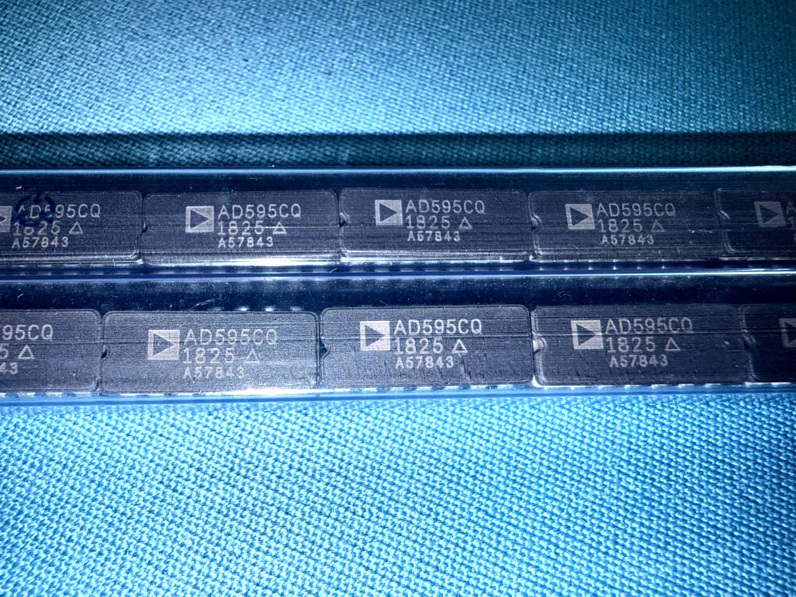 AD595CQ