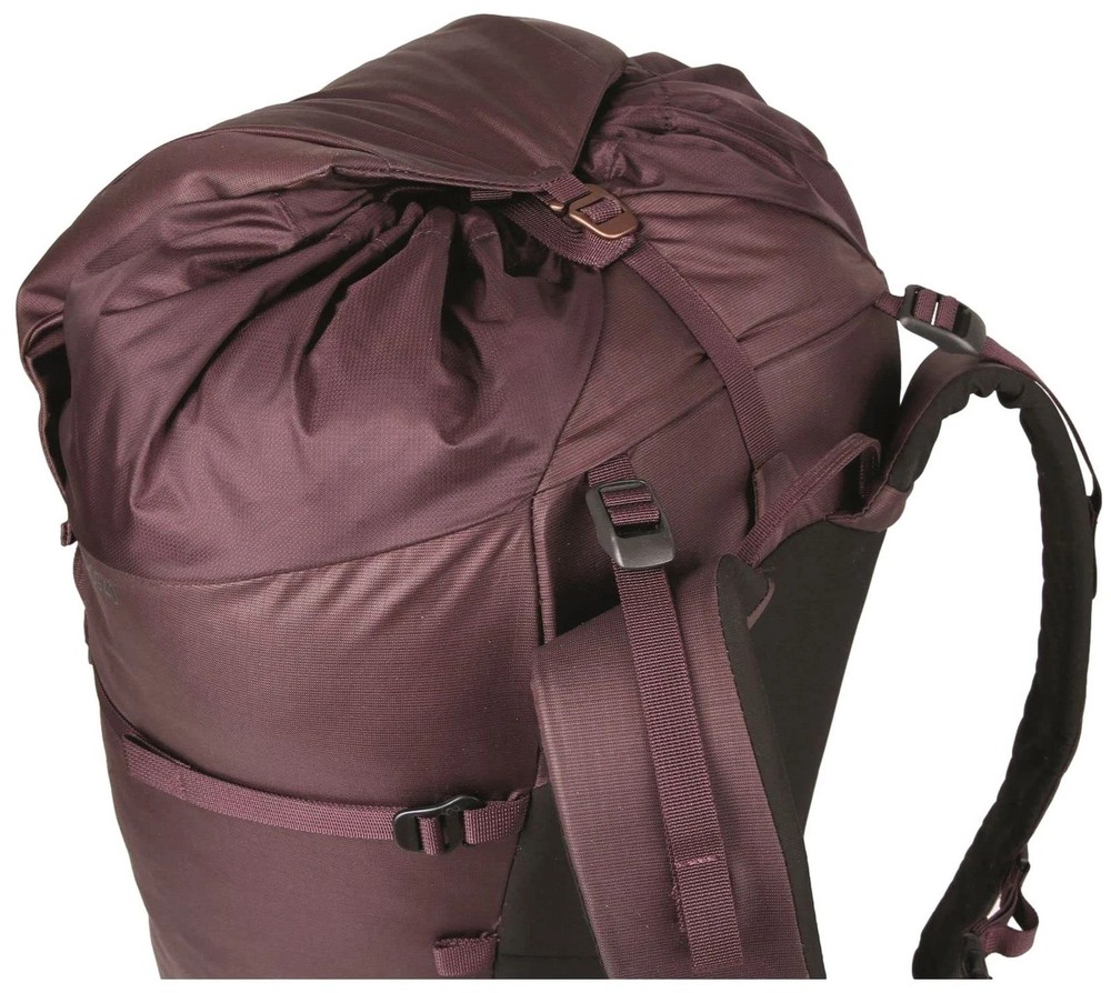 Blue Ice Warthog 30L Pack - Winetasting Small/ Medium New