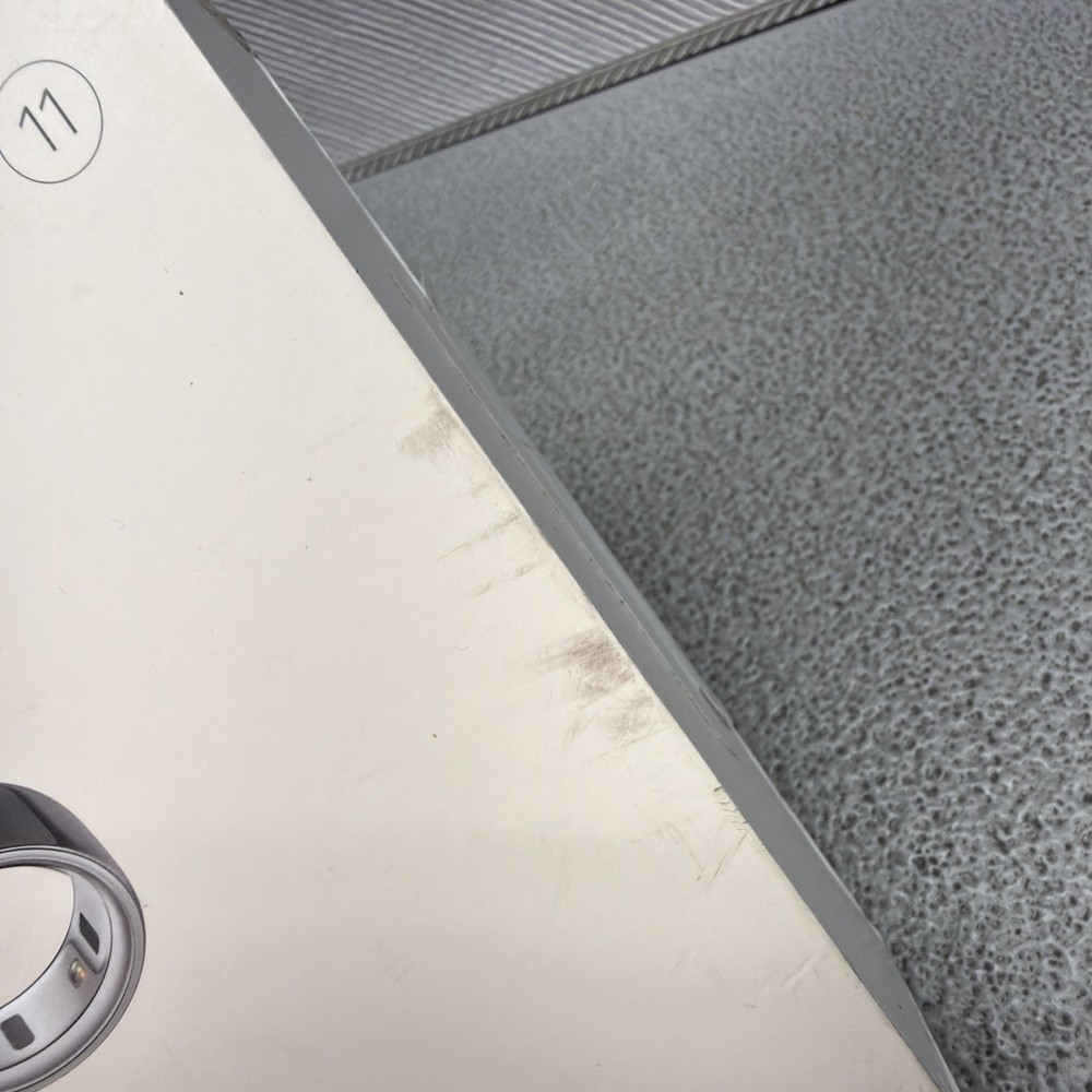 Oura Ring 4 Smart Ring Size 11 Activity Tracker Silver