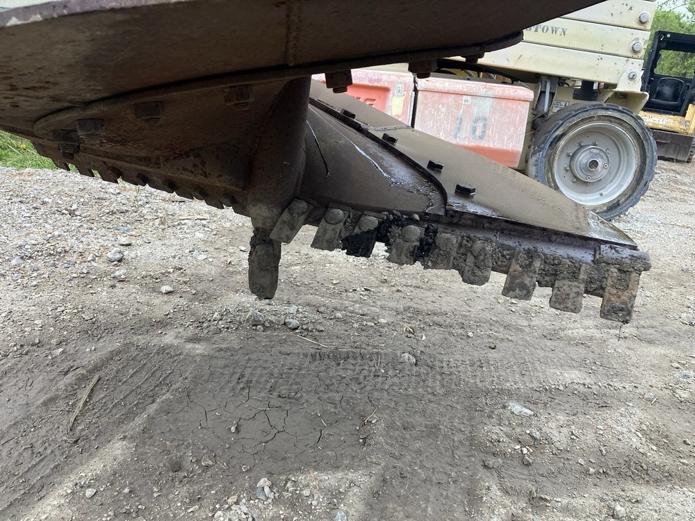 48" Diameter Auger Bit With Round Coupling For 2-9/16” Diameter Auger Drive