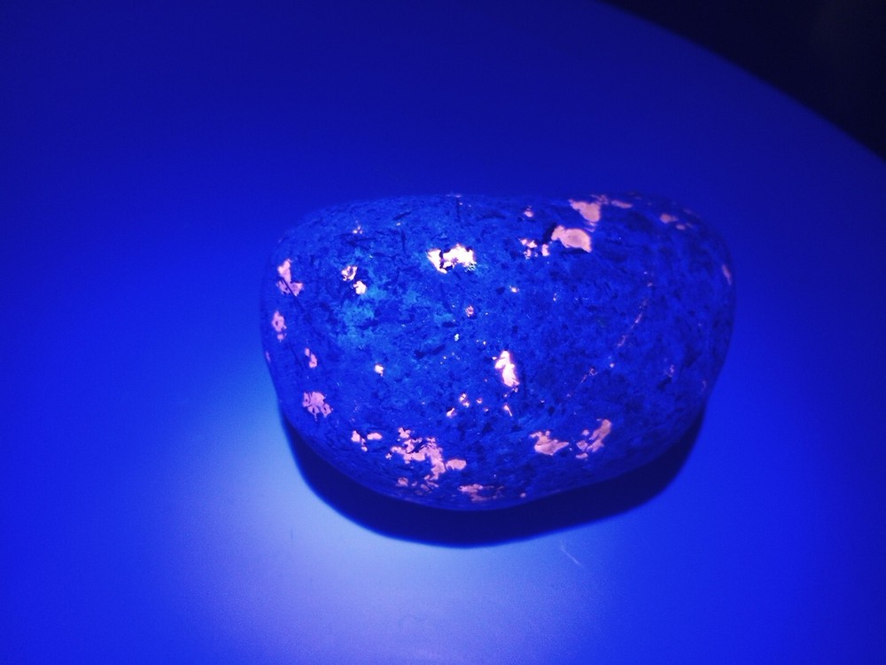 1 Lb + yooperlite Stone