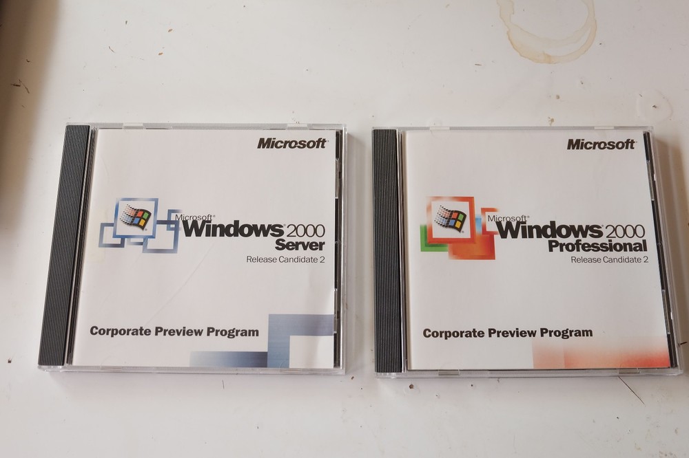 Microsoft Windows 2000 Release Candidate 2 RC2 Pro/Server (Corporate Preview)