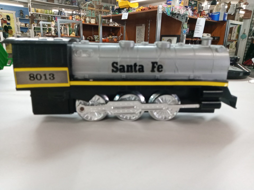 Vintage Sante Fe 8013 Express Steam Engine