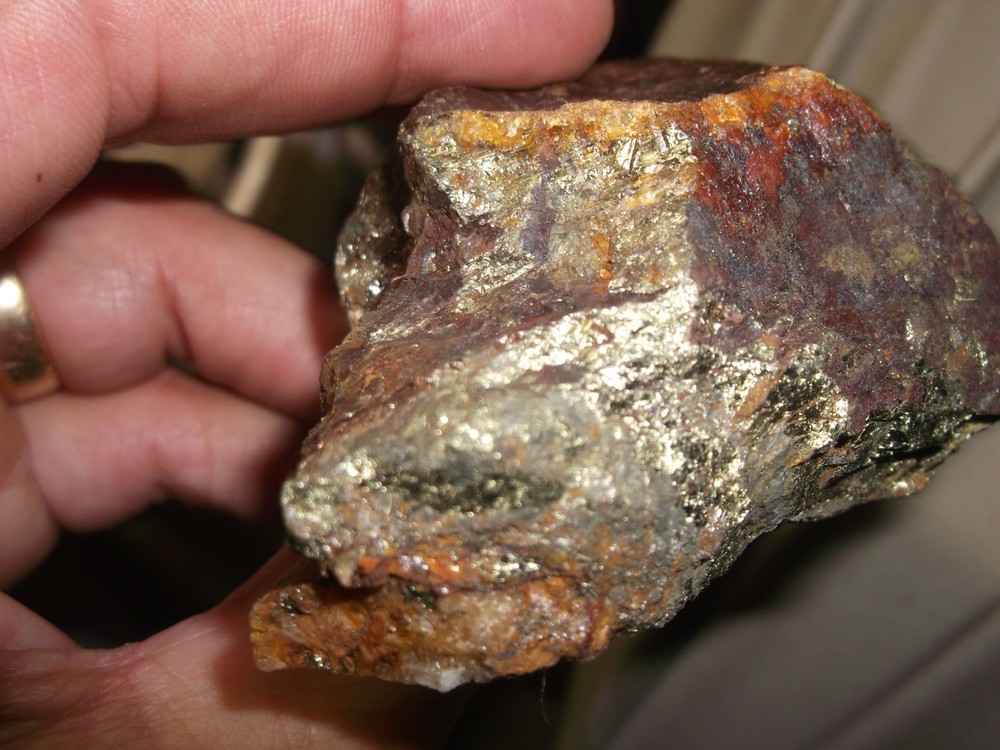 Gold, silver, copper, 315 grams samples ,ore high grade .
