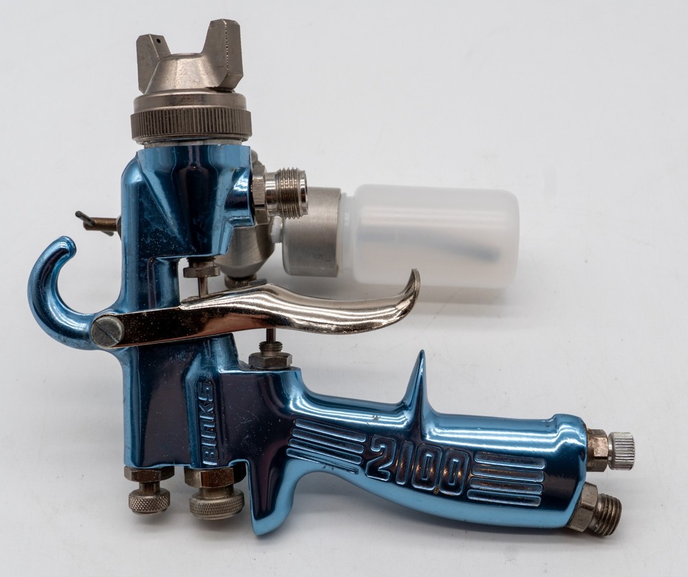 Binks Model 2100 GW Plural Component Spray Gun