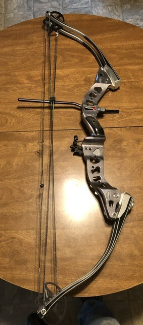 Hoyt Compound Target Bow & Archery Set