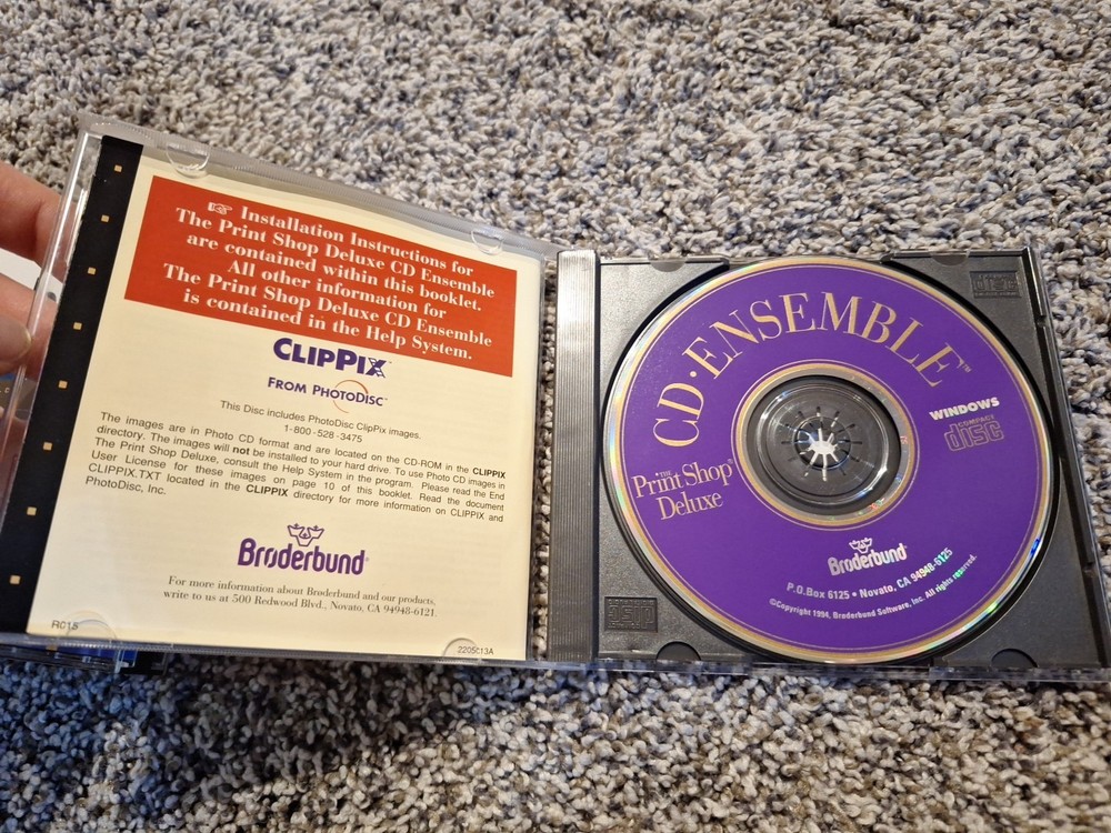 2002 Printshop Deluxe Version 15 Broderbund CD rom PC 4 Disc set edit software