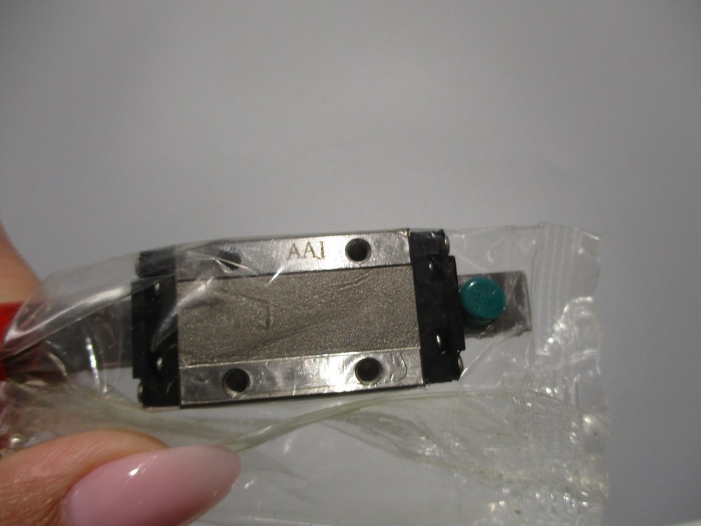 NEW THK SRS9NUU+115LM LINEAR SLIDE