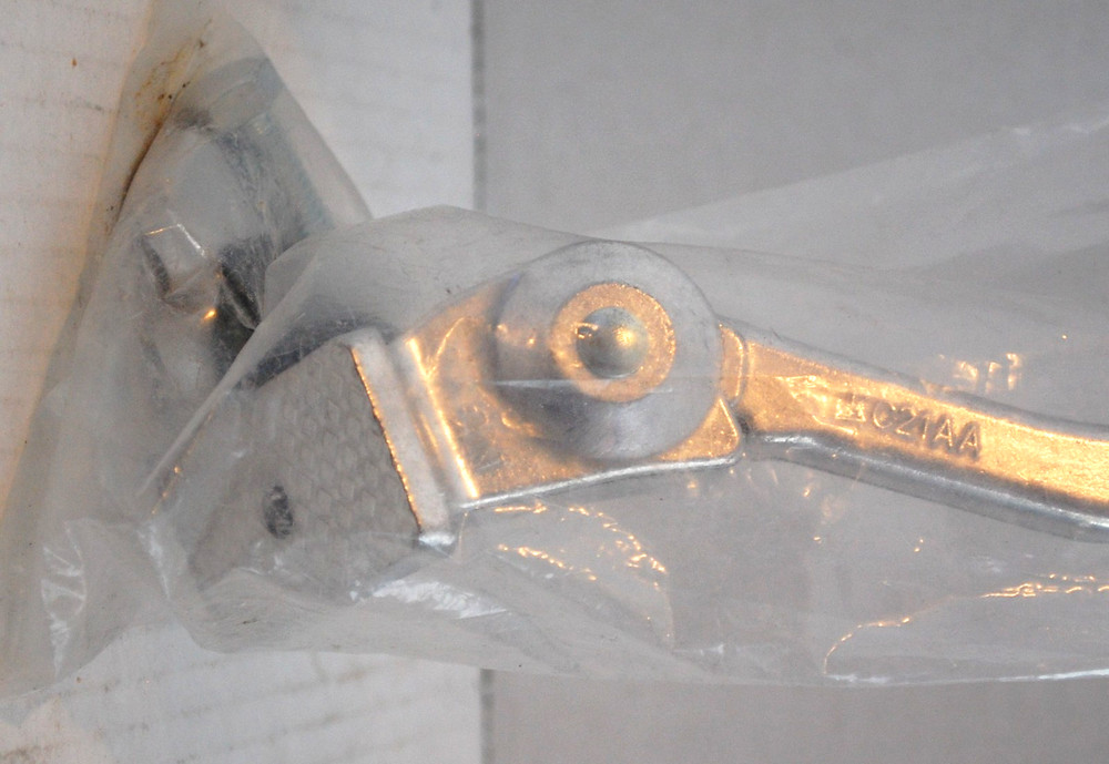 Diamonback Center Mount Kickstand Silver